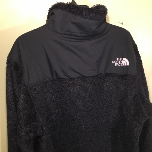The North Face Black Furry Fleece Jacket - Picture 12 of 15